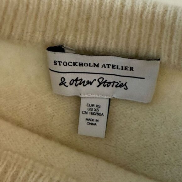 Stockholm Atelier & Other Stories Wool Blend Hi Low Crewneck Sweater in Ivory - - Picture 6 of 9